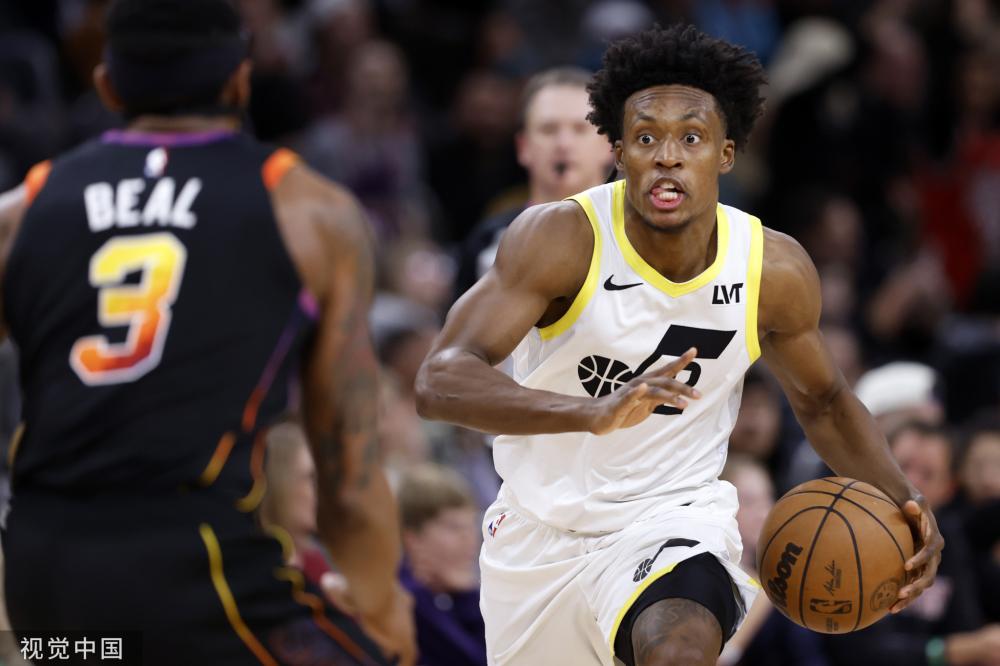 中脱颖而出 中脱颖而出